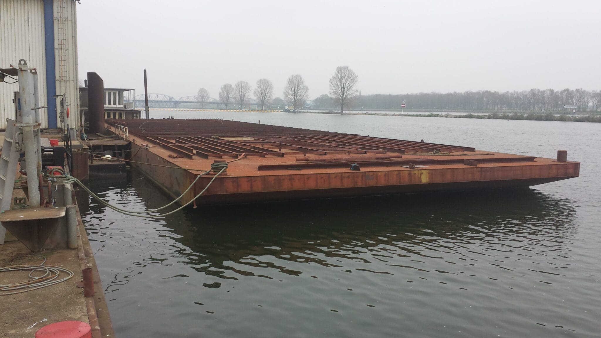 PT-20 55 meter ponton